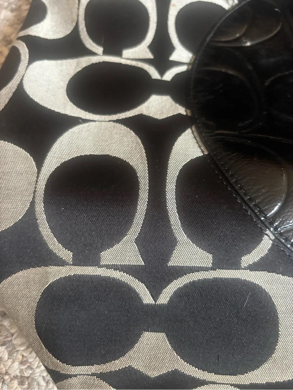 Coach tote signature